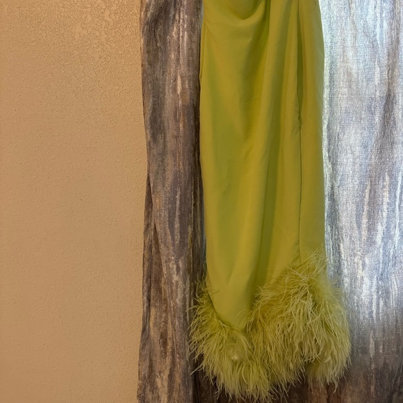 HOUSE OF CB Dress - Picture 1 of 9